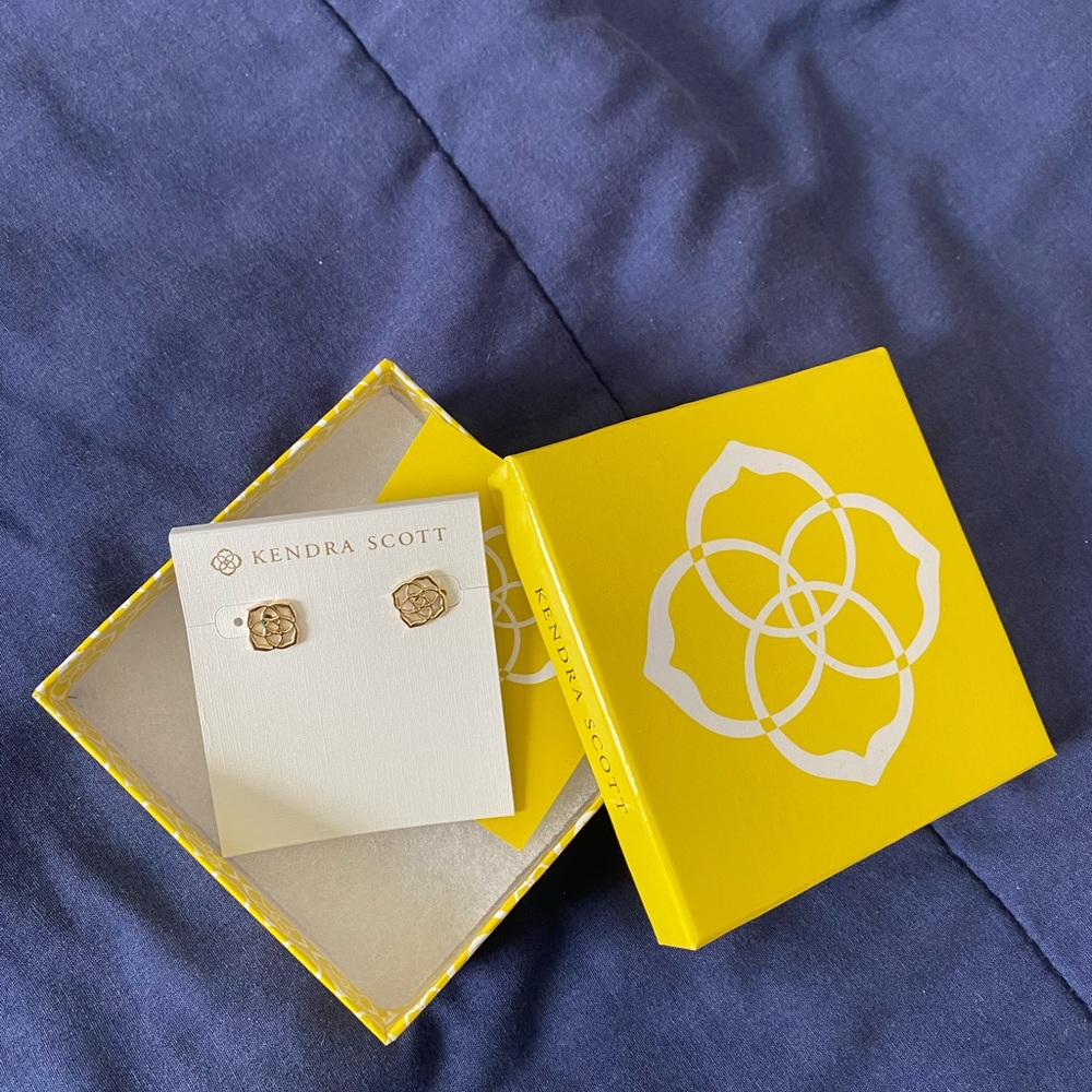 Kendra Scott Earrings